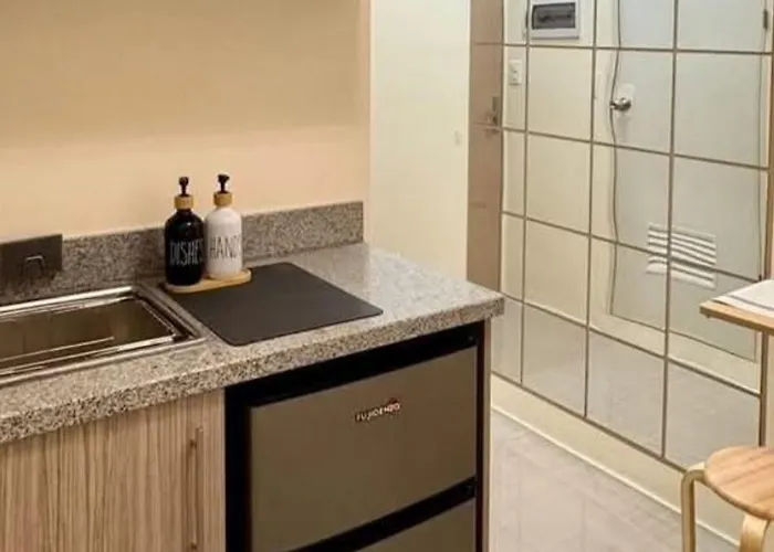 Apartahotel Loft Life Staycation Manila